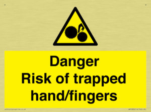 Danger Risk of trapped hand/fingers